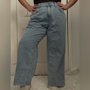 SHEIN Men's Relaxed Fit Denim Jeans